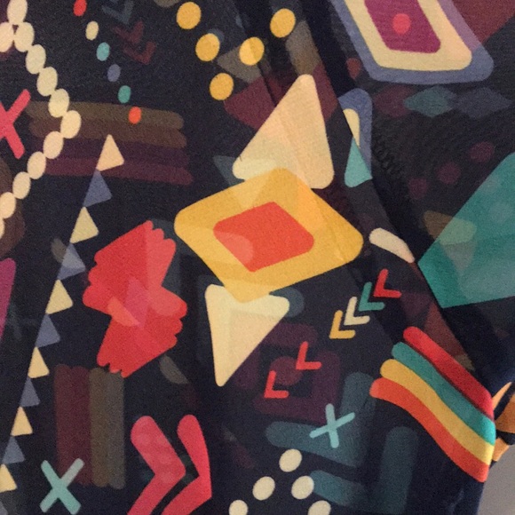 LulaRoe Shirley - Picture 2 of 2